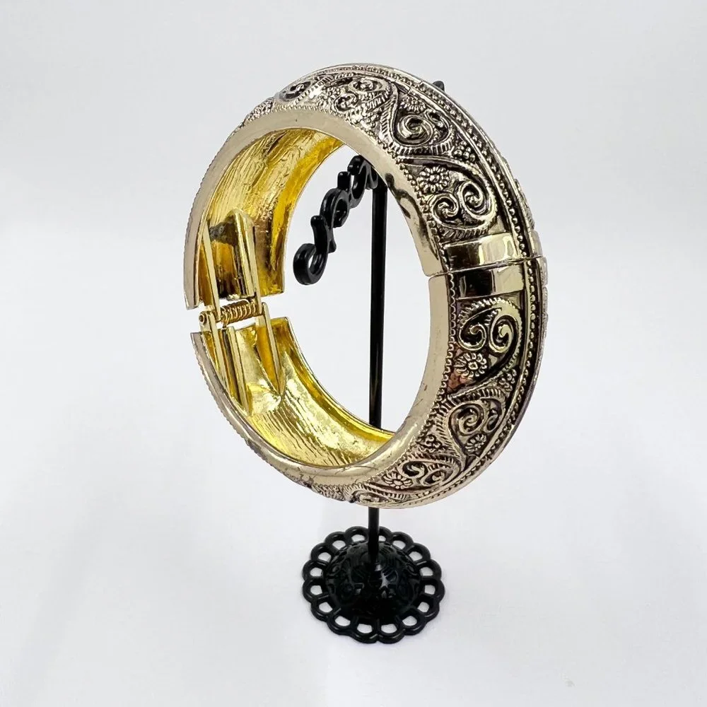 Beautiful Antiqued Gold Tone Hinged Filigree Bangle Bracelet - Picture 2 of 8